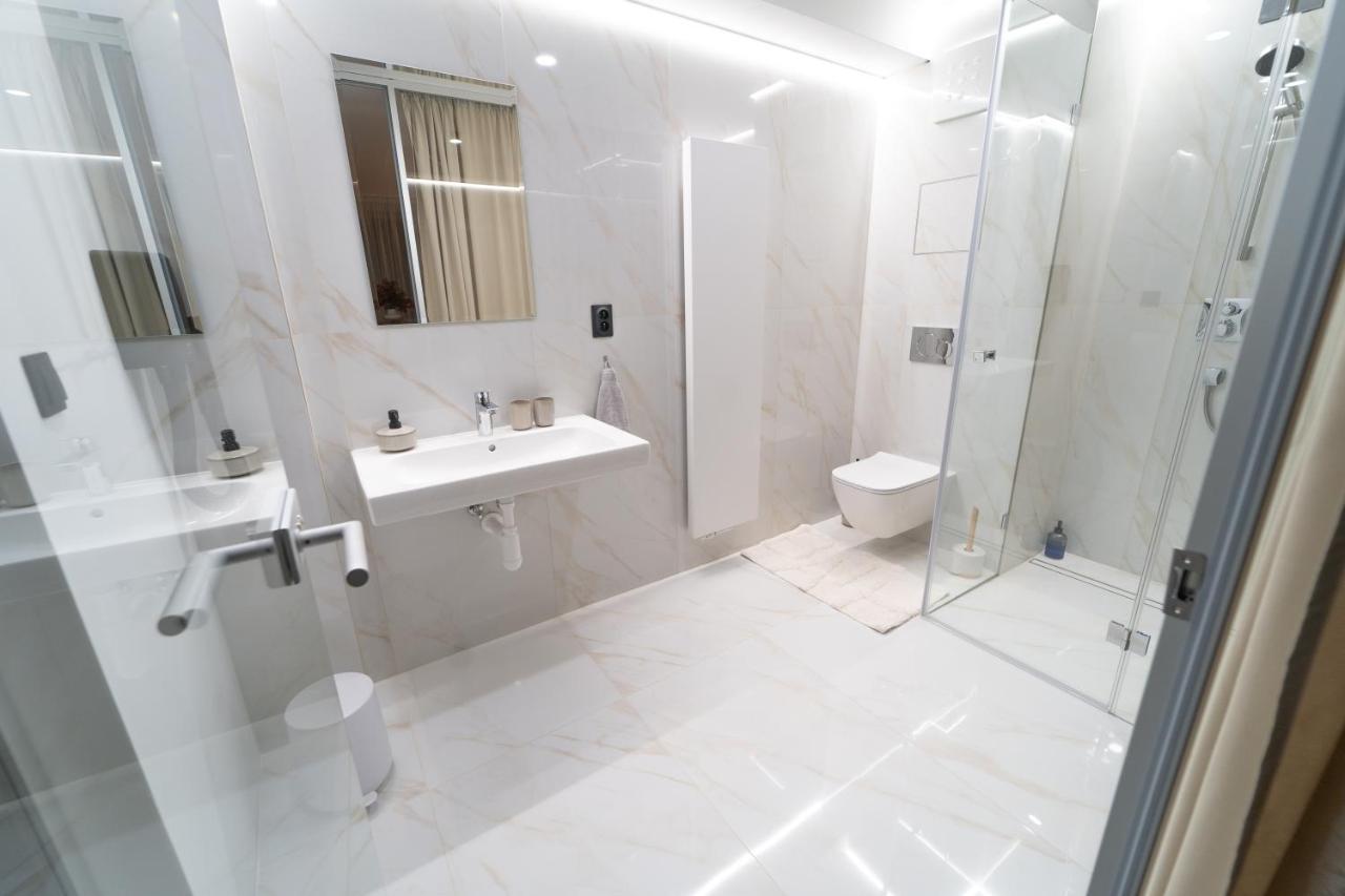 Hotel Zemplin تريبيشوف المظهر الخارجي الصورة