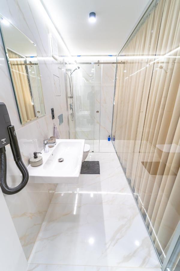 Hotel Zemplin تريبيشوف المظهر الخارجي الصورة
