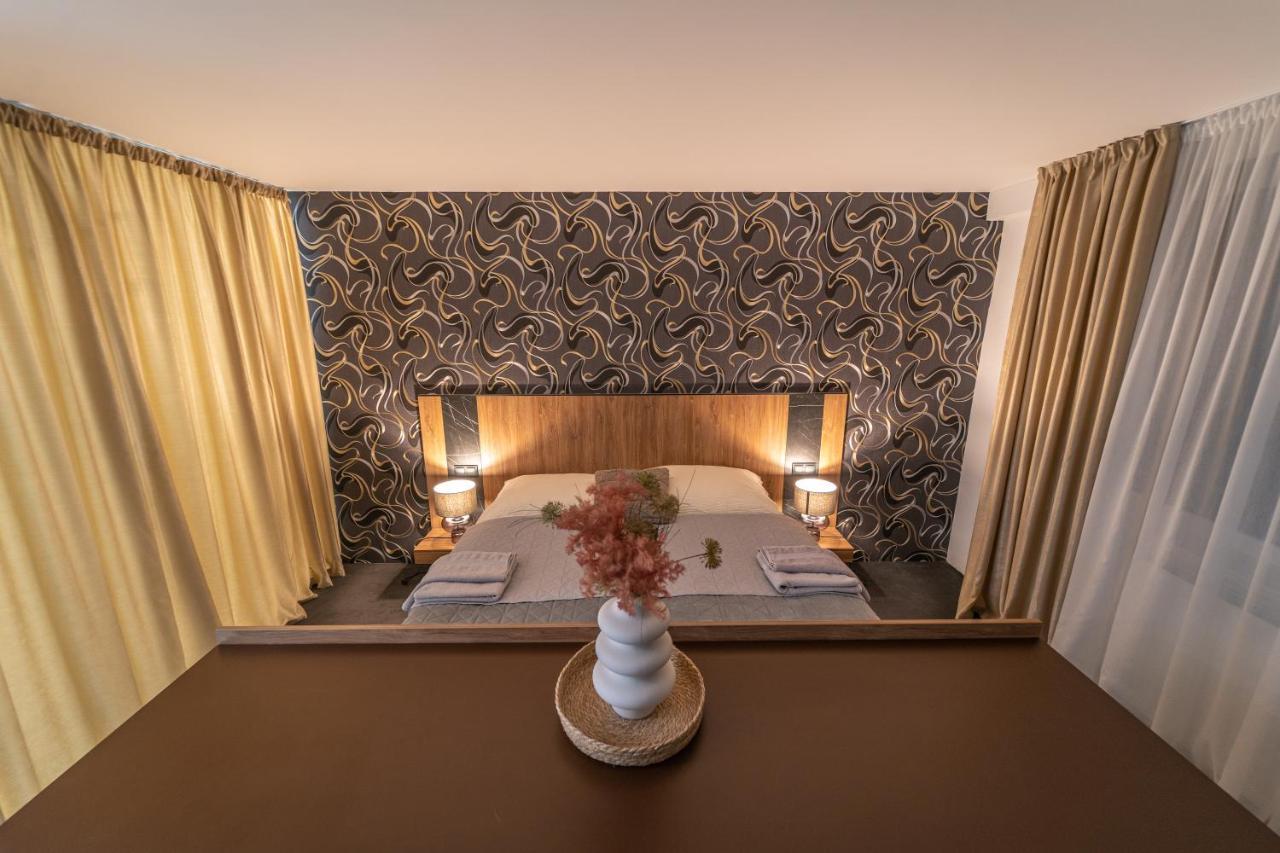 Hotel Zemplin تريبيشوف المظهر الخارجي الصورة