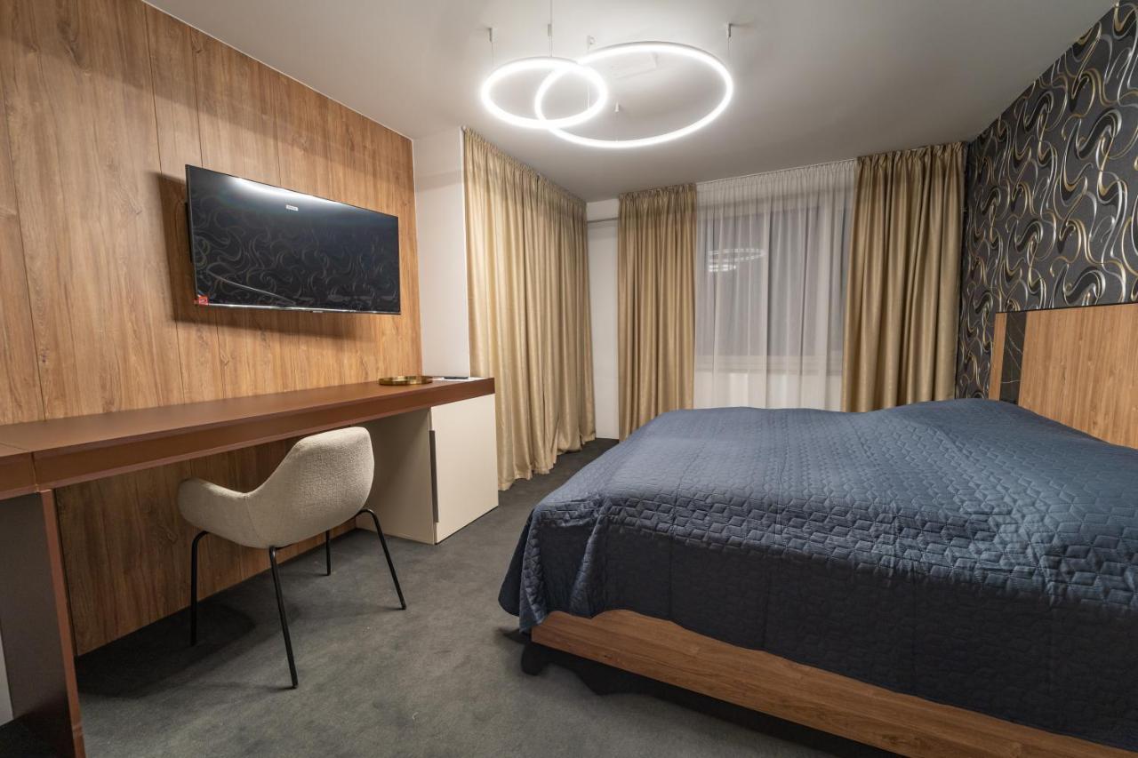 Hotel Zemplin تريبيشوف المظهر الخارجي الصورة